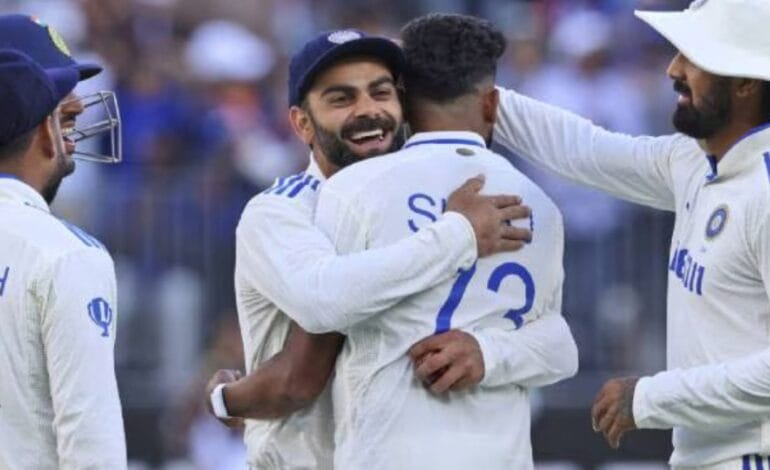 india celebrating the perth test victory